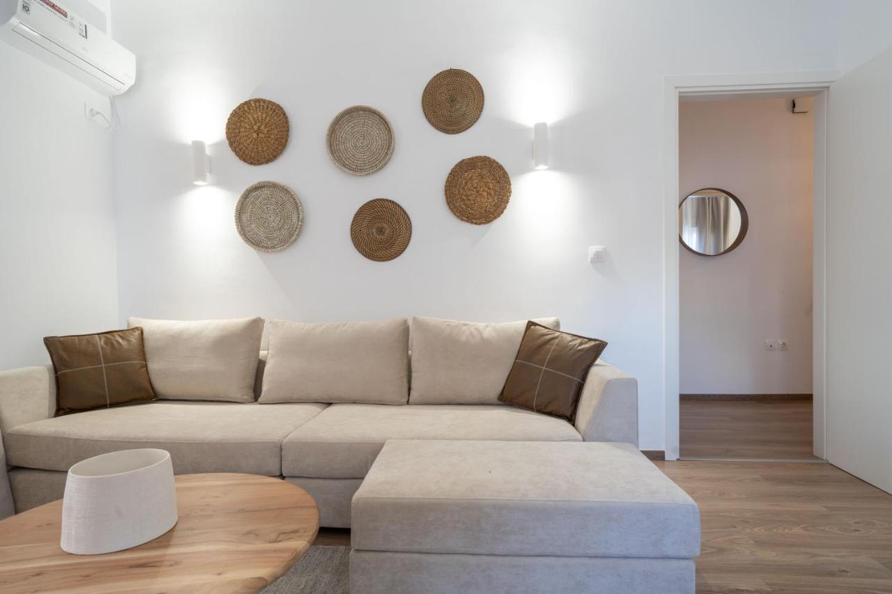 Urban Boho apartment in Koukaki Athena Bagian luar foto